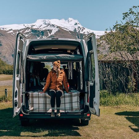 KúKú Campers - Campervans Keflavík Exterior foto