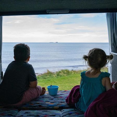 KúKú Campers - Campervans Keflavík Exterior foto
