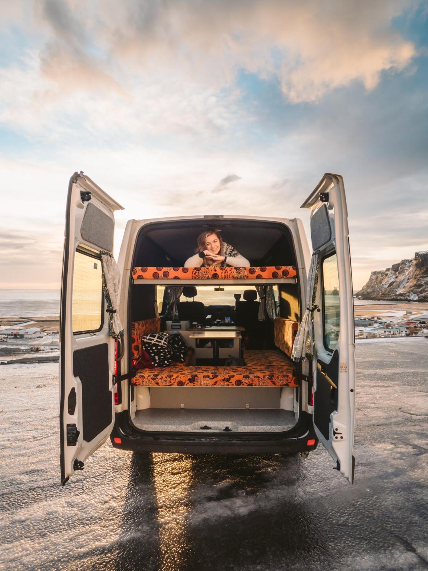 KúKú Campers - Campervans Keflavík Exterior foto