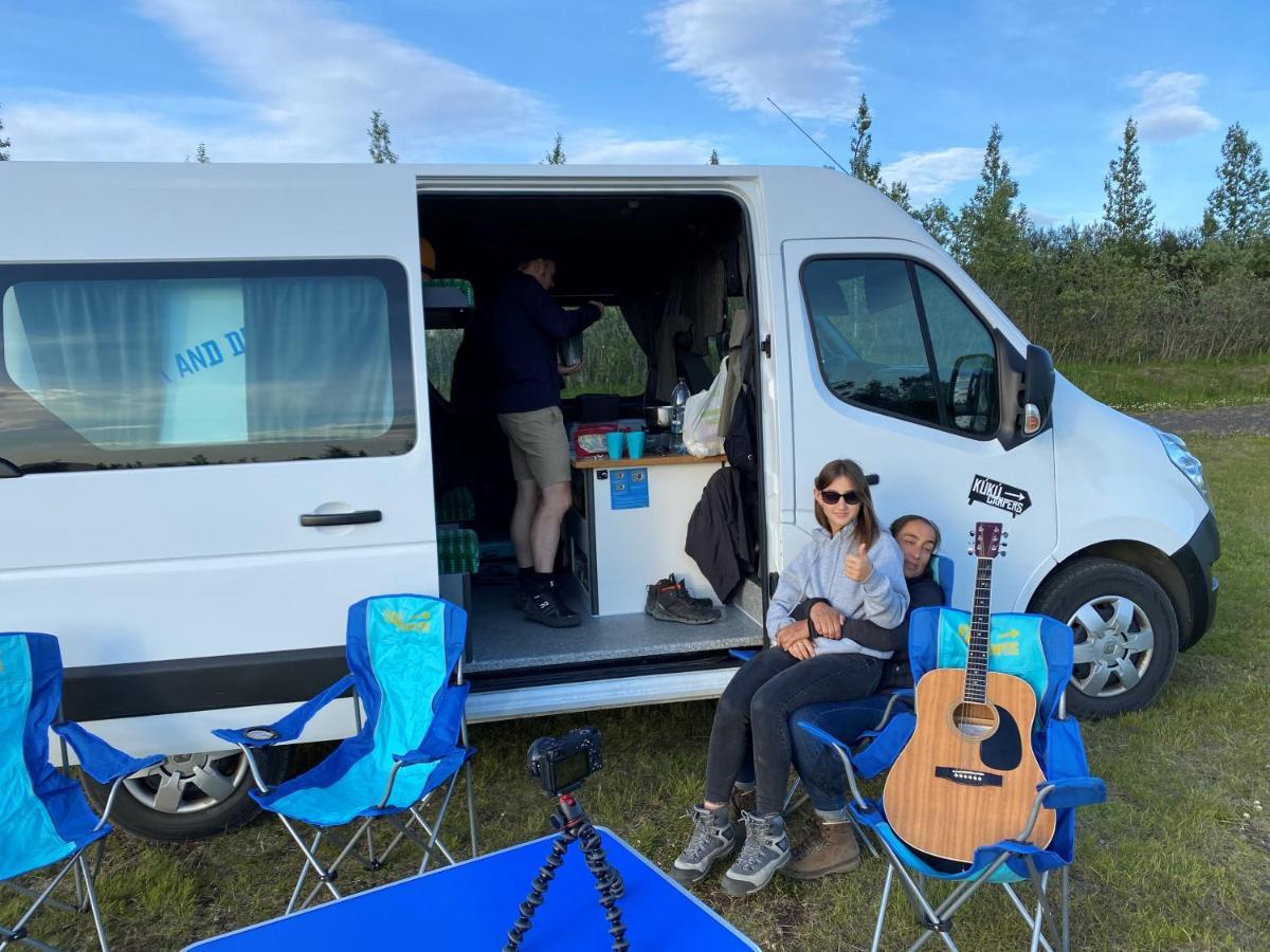 KúKú Campers - Campervans Keflavík Exterior foto