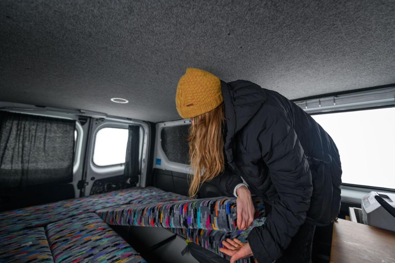 KúKú Campers - Campervans Keflavík Exterior foto
