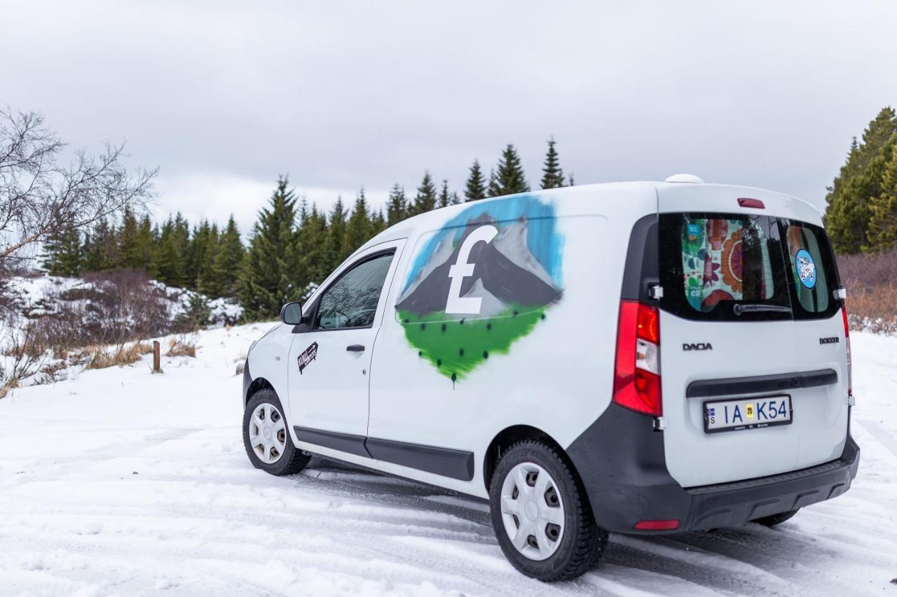 KúKú Campers - Campervans Keflavík Exterior foto