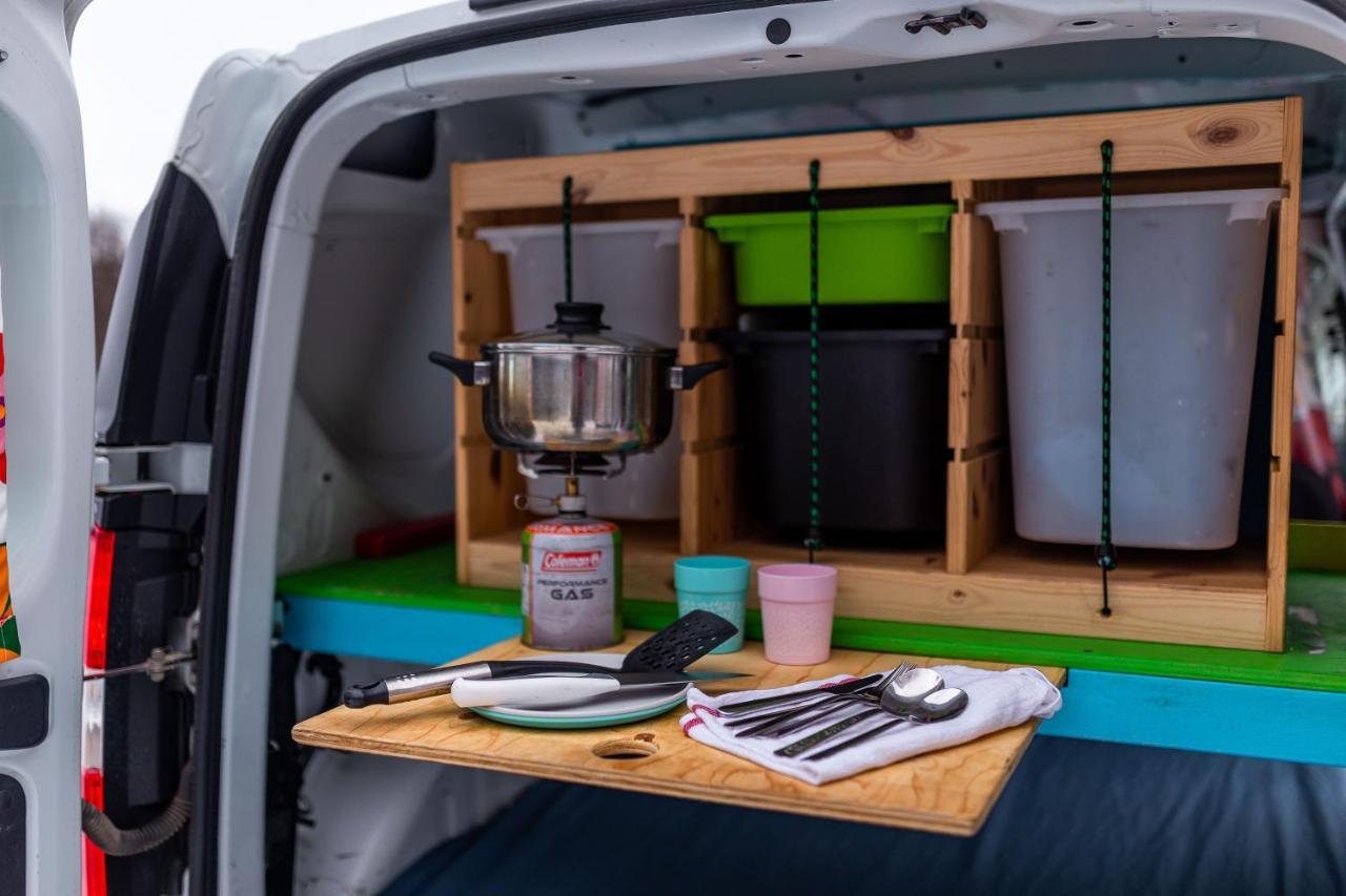 KúKú Campers - Campervans Keflavík Exterior foto