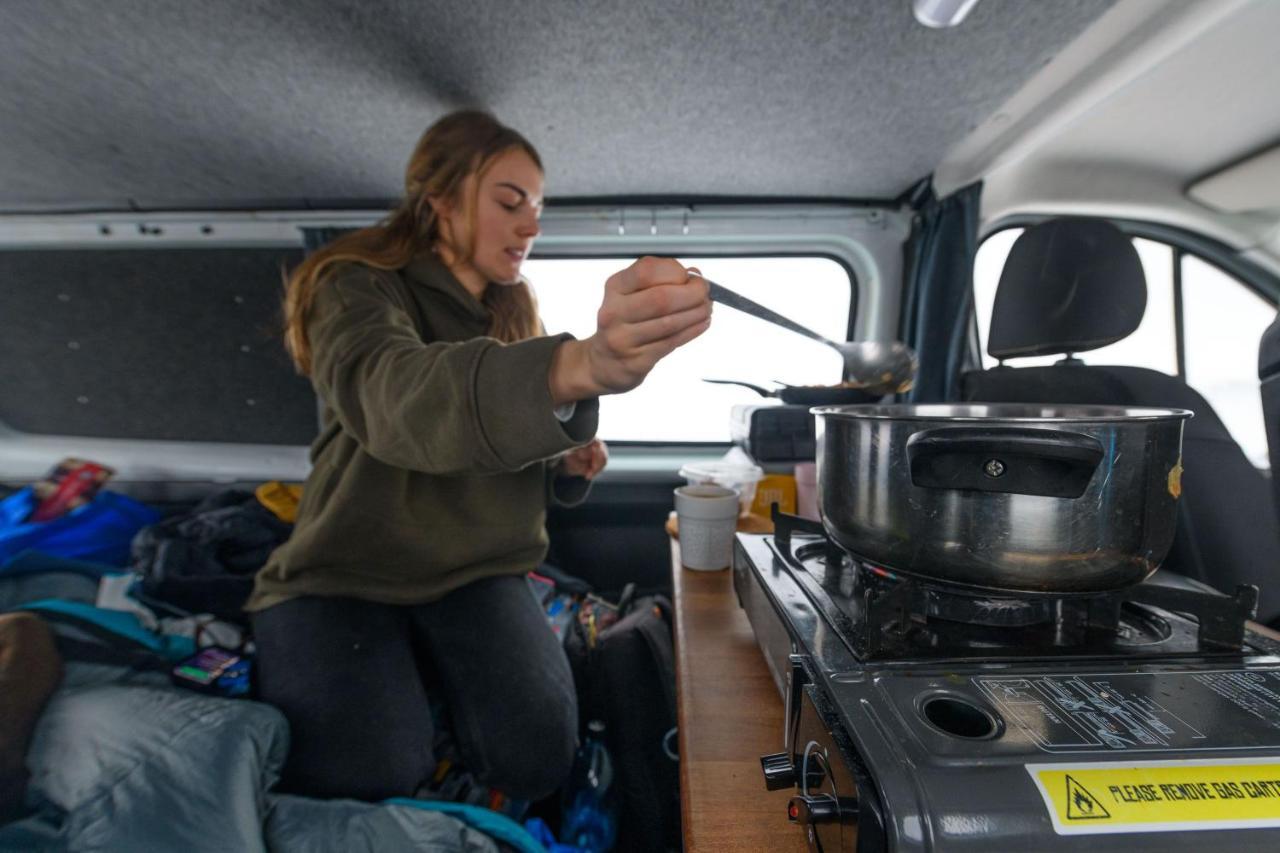KúKú Campers - Campervans Keflavík Exterior foto