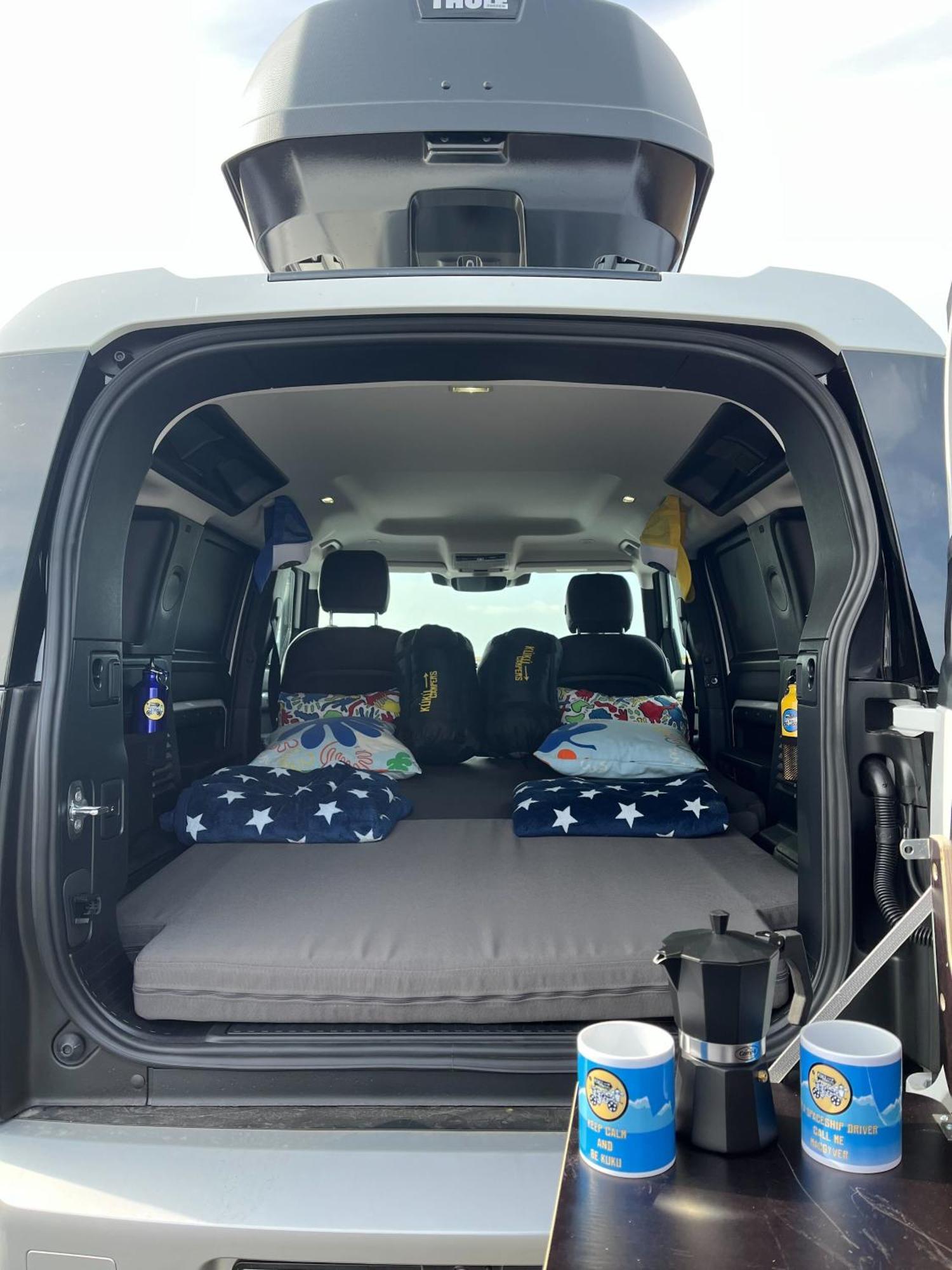 KúKú Campers - Campervans Keflavík Exterior foto